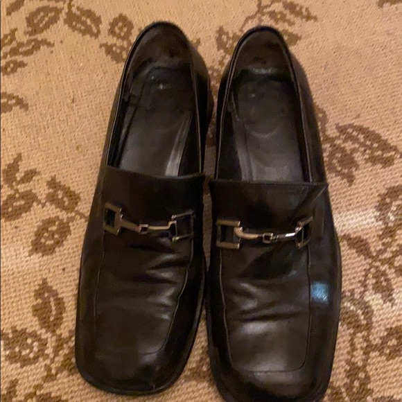 Vintage Gucci loafers - Picture 1 of 3
